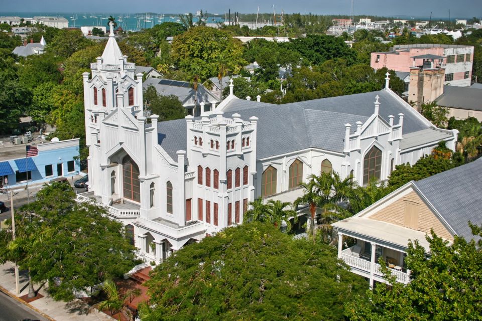 Florida Keys: Self-Guided Walking Tour - Sunset Celebration at Mallory