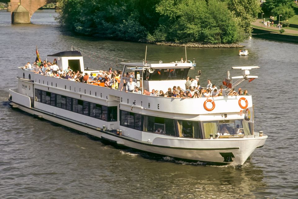 Frankfurt: River Main Sightseeing Cruise With Commentary - Scenic Highlights Along the River