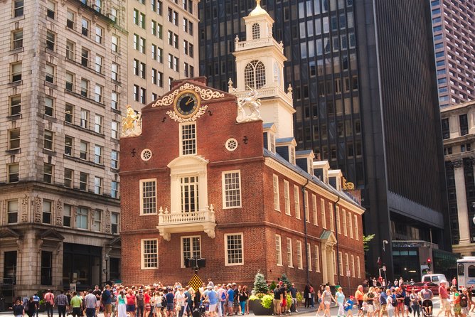 Freedom Trail Walk Through Historic Boston (Small GROUP Tour) - Meeting Logistics and Accessibility