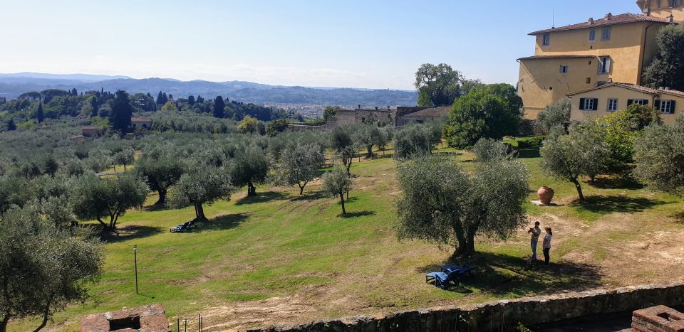 From Florence: Horseback Ride and Olive Oil and Food Tasting - Tuscan Olive Oil Production