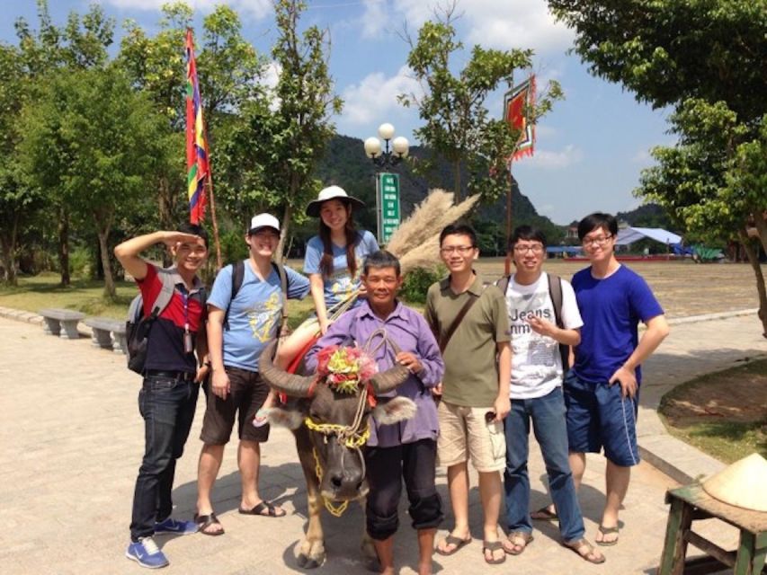 From Hanoi: Hoa Lu, Hang Mua Hike, Tam Coc Boat, and Lunch - Tour Experience and Amenities