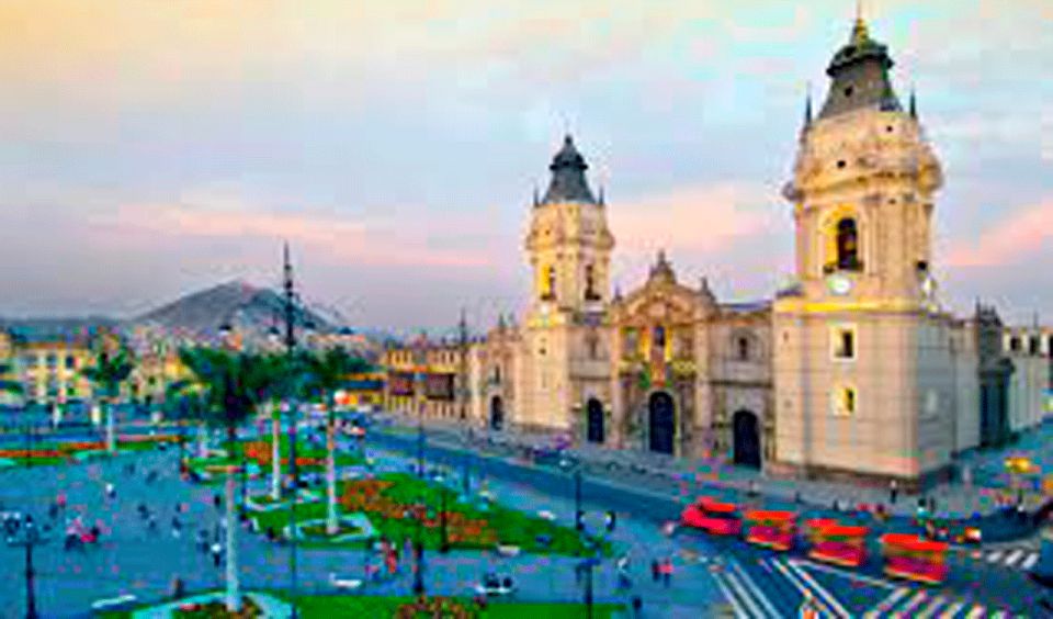 From Lima: Ica-Paracas-Cusco 9D/8N Private | Luxury ✨✨✨✨ - Nazca Lines Flyover