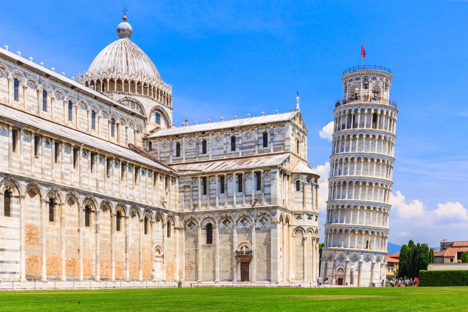 From Livorno Cruise Port: Bus Transfer to Pisa and Lucca - Included Services