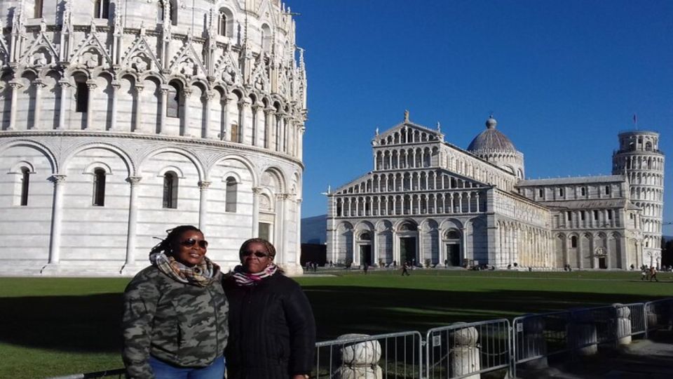 From Livorno: Guided Day Trip to Florence and Pisa by Bus - Free Time in Piazza Della Repubblica