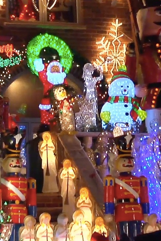 From Manhattan: Dyker Heights Holiday Bus Tour - Neighborhood Decorations in Dyker Heights