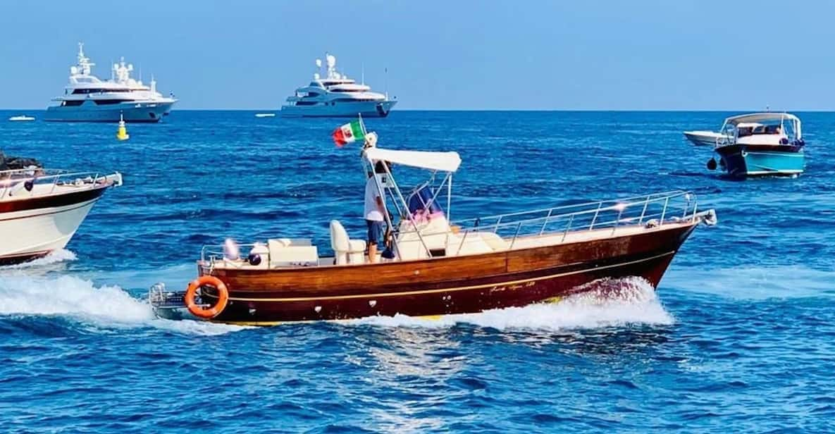 From Marina Grande: Capri Island Boat Tour - Meeting Point Location