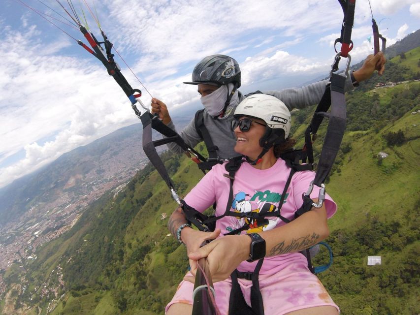 From Medellín: Paragliding Tour With Gopro Photos & Videos - Booking and Cancellation Policies