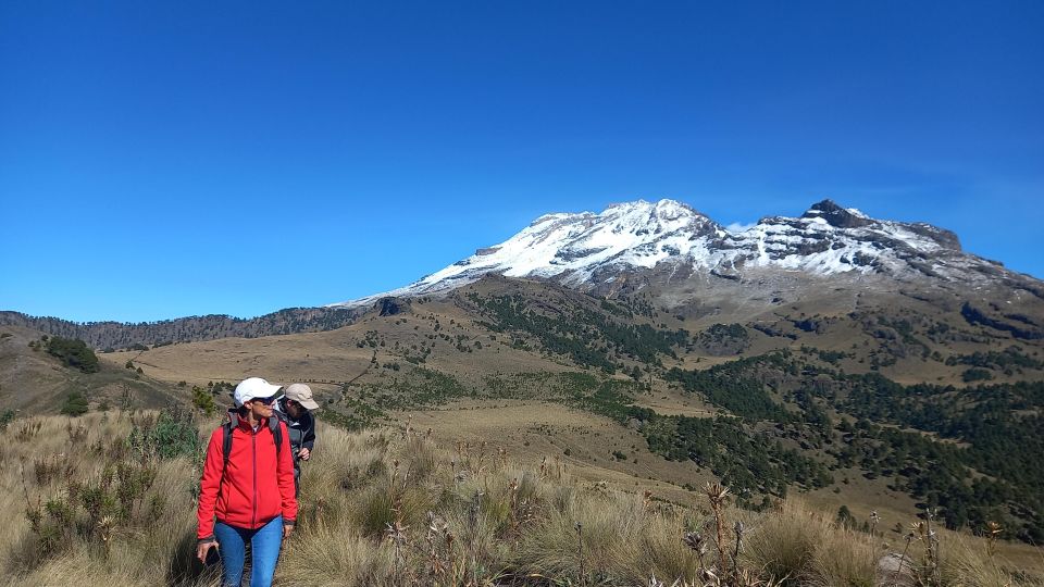 From Mexico City: Guided Volcano Hike | Level 1 - Inclusions