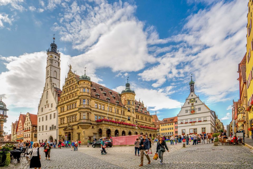 From Munich: Rothenburg and Nördlinger Ries Day Trip by Bus - Language Options