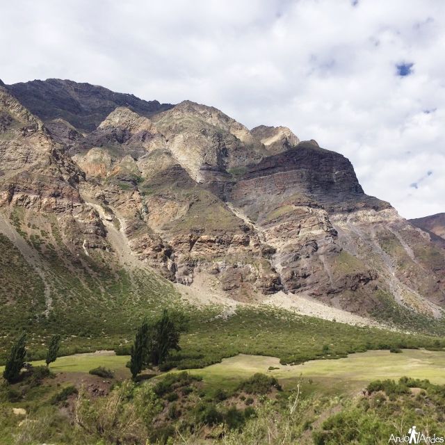 From Santiago: Maipo Canyon Volcano and Hot Spring Tour - Customer Reviews and Ratings