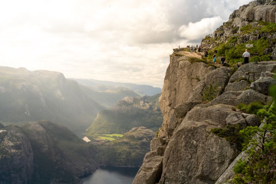 From Stavanger: Pulpit Rock Guided Hike With Pickup - Participant Information