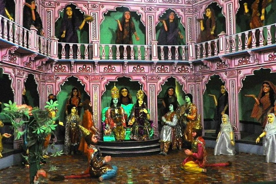 From Varanasi: Temple Hopping on a Tuk-Tuk - Important Visiting Information