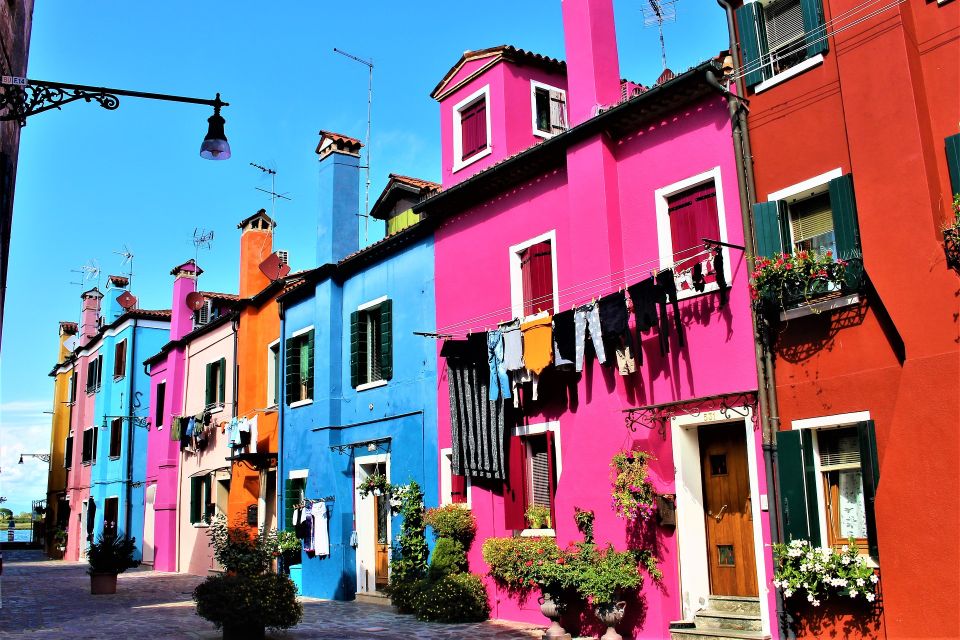 From Venice: Murano and Burano Private Tour With Transfer - Exploring Murano