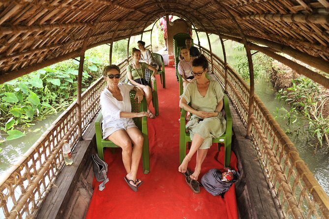 Full Day Backwater Village Punting Boat Cruise - Group Size and Capacity