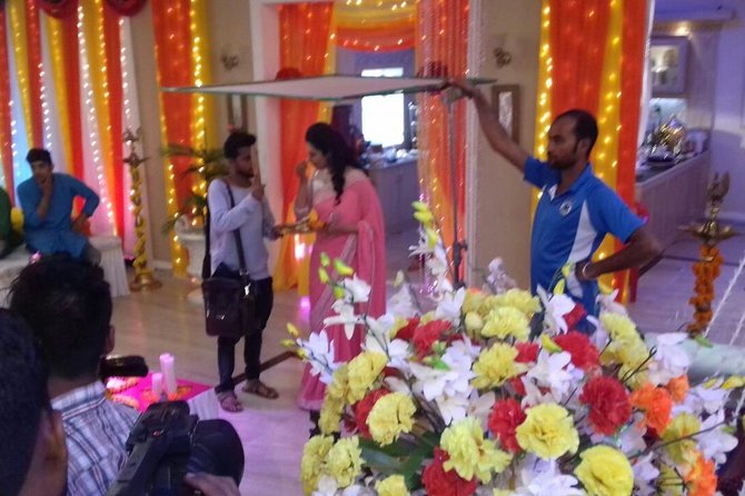 Full-Day Private Slum and Bollywood Tour With Dance. - Booking Information