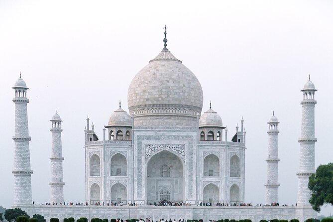 Full Day Private Tour to Taj Mahal and Agra Fort From Delhi - Accessibility Features