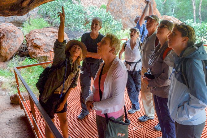 Full Uluru Base Walk at Sunrise Including Breakfast - Breakfast and Picnic Details