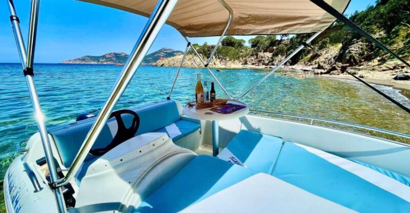 Galeria: Boat Rental Adventure 115 Cv - Directions to Meeting Point
