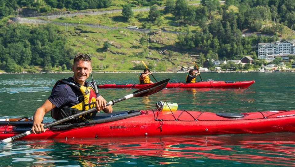 Geiranger: Kayak Tour With Guide - Meeting Point and Directions