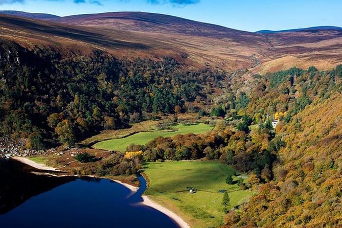 Glendalough & Wicklow Mountains Half Day Morning Tour From Dublin - Hiking the Wicklow Way