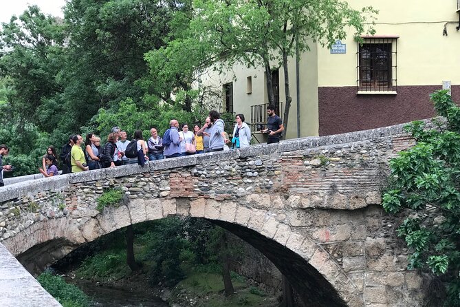 Granada: Albaicin and Sacromonte Private Tour - Additional Information