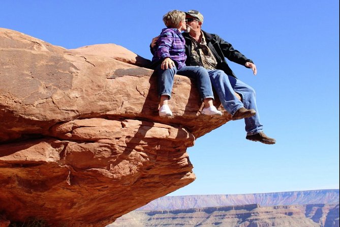 Grand Canyon Skywalk & Hoover Dam Small Group Tour - Accessibility and Special Considerations