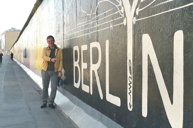 Group Driving Tour From 1 - 6 People for 4 Hours Highlights of Berlin - Itinerary Highlights