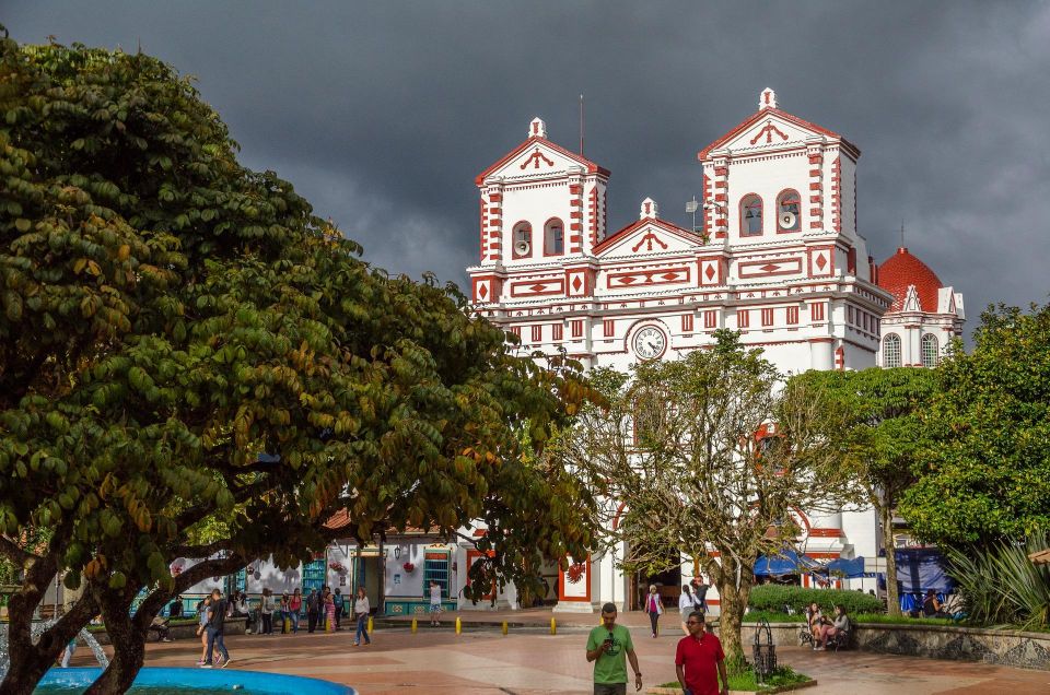 Guatape Tour & Piedra Del Peñol - Nearby Attractions