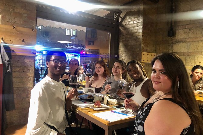 Guided, FUN Wine Tasting With Trivia Games, Napoli - Fun Trivia Games Included