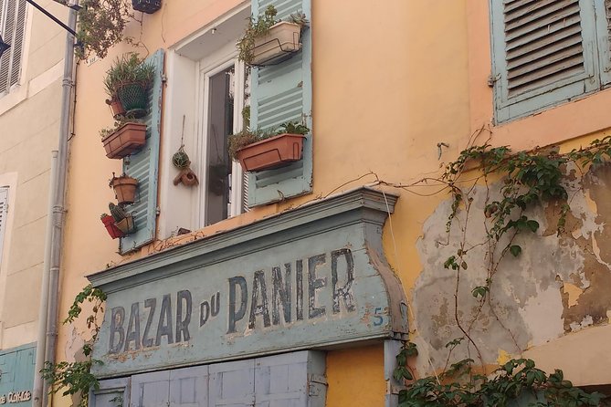 Guided Tour in Marseille: Vieux Port & Old City - Confirmation and Transportation