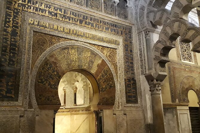 Guided Tour of the Mosque-Cathedral of Córdoba - Group Size and Capacity