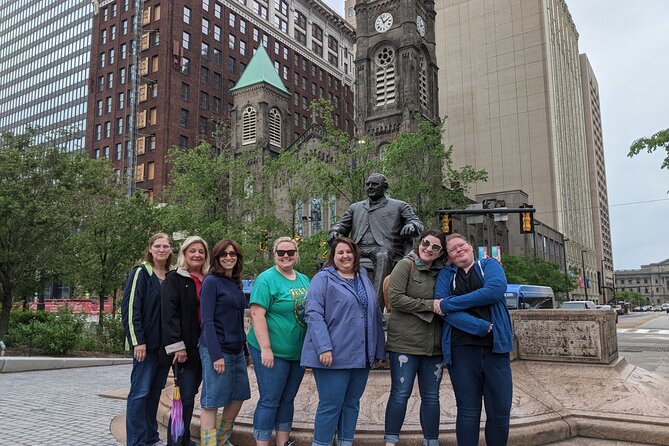 Guided Walking Tour: Downtown Highlights - Experience With the Guide