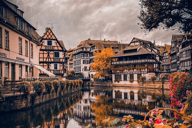 Guided Walking Tour in Strasbourg Between History and Curiosities - Expert Guide Insights