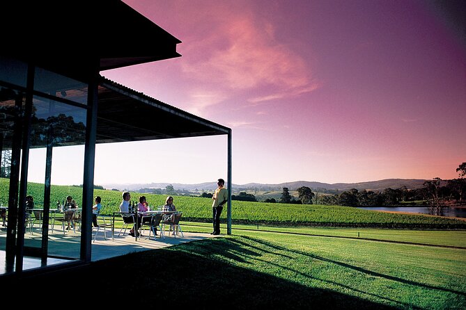 Hahndorf and Adelaide Hills Hop-On Hop-Off Winery Tour From City - Traveler Feedback and Ratings