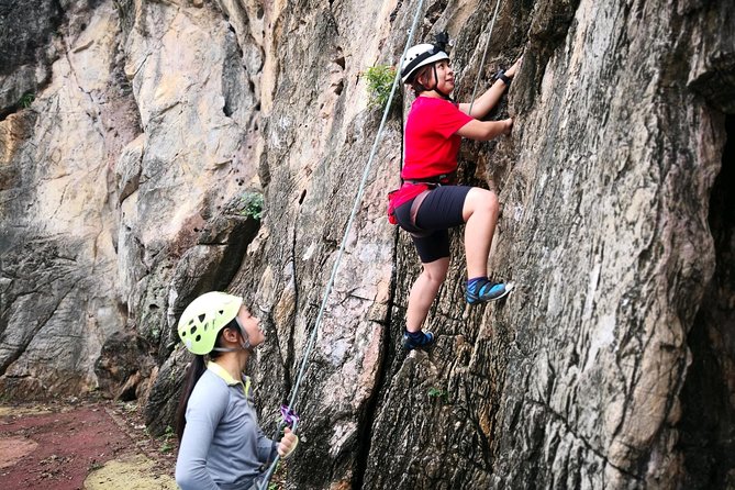 Half-Day Guided Rock Climbing in Batu Caves, Malaysia - Tour Group Size