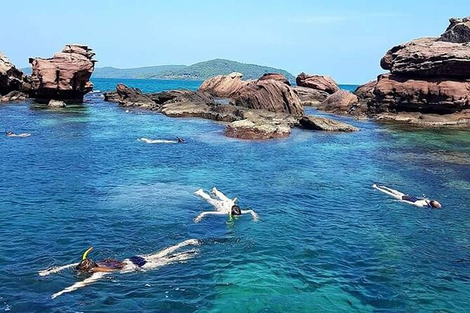 Half-day Snorkeling Experience in Phu Quoc Island - Alcoholic Beverages for Adults