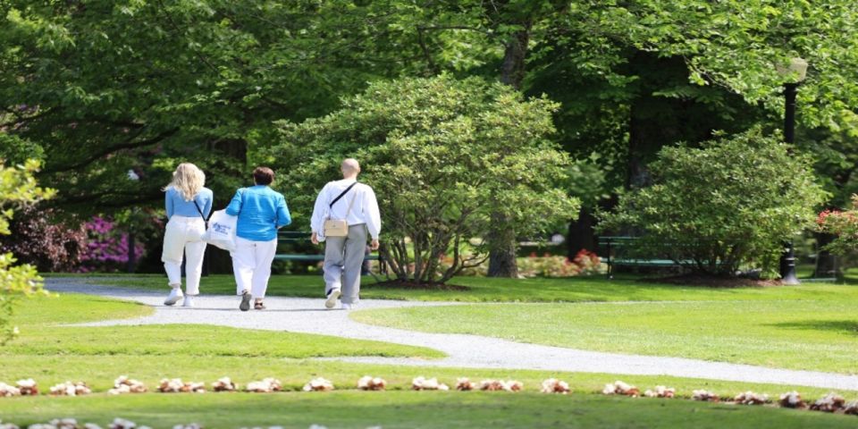 Halifax: Small Group Walking Tour With Citadel & Museum - Admission and Inclusions