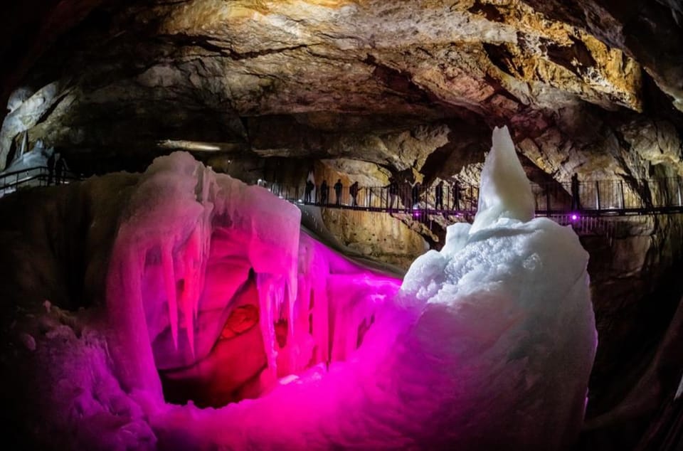 Hallstatt & Ice Cave & 5 Fingers Private Tour From Salzburg - Inclusions and Exclusions