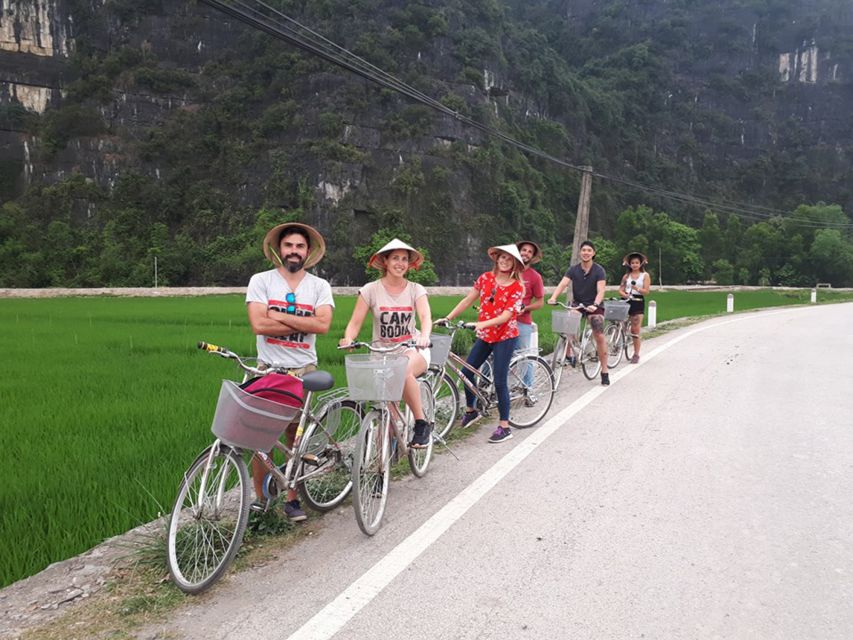 Halong Bay and Ninh Binh 2-Day Cultural Tour - Day 2: Halong Bay Adventure