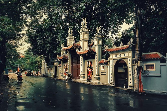 Hanoi City 1 Day Tour (Pagoda - Mausoleum - Temple of Literature - Hoan Kiem) - Optional Cyclo Ride