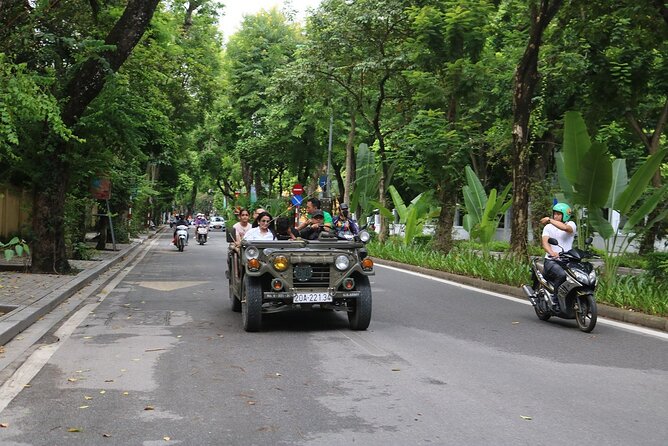 Hanoi Jeep City Tour + Train Street Combine Visit Countryside - Meeting and Pickup