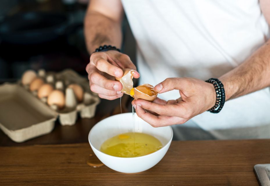 Heraklion: Cretan Cooking Lesson With Lunch in Arolithos - Exploring the Arolithos Museum