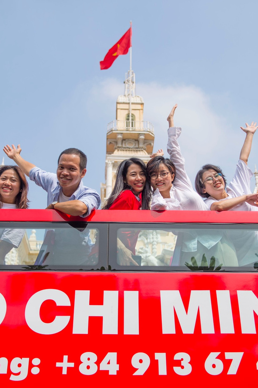 Ho Chi Minh City: Panoramic City Bus Tour - Unique Market Experience