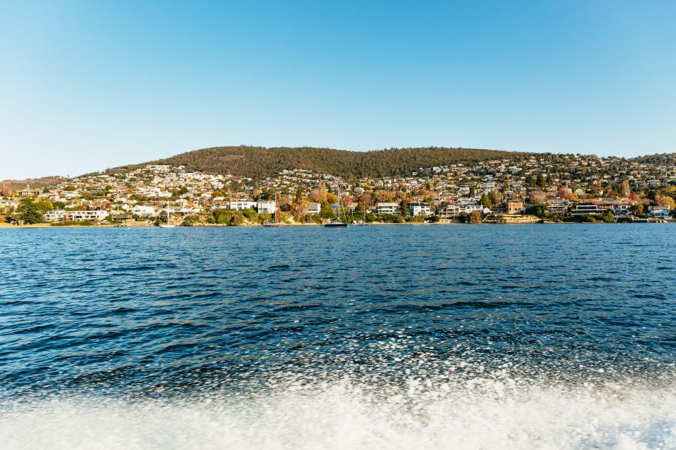 Hobart: 2.5-hour Iron Pot Lighthouse Cruise - Directions and Recommendations