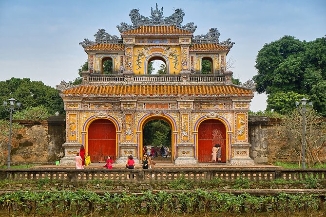 Hue Private Tour: Royal Tombs, Citadel, Thien Mu Pagoda by Boat - Customer Experiences