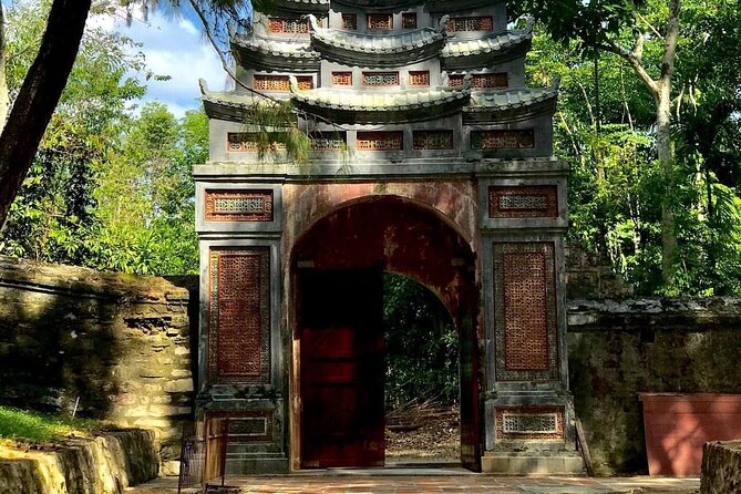 Hue Sightseeing Tour With Private Driver - Customer Reviews