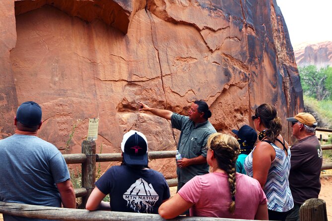 Hurrah Pass Scenic 4x4 Tour in Moab - Exploring the Scenic Landscape