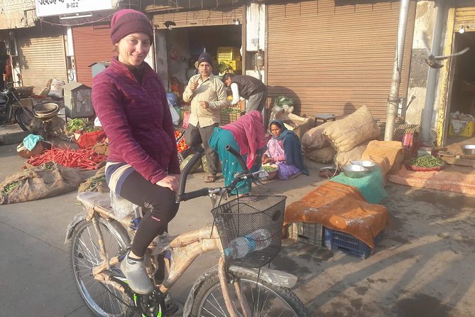 I Bike Inside Jaipur - Exploring the Local Market