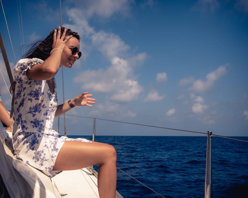 Ibiza: Midday or Sunset Sailing With Snacks and Open Bar - Highlights and Activities