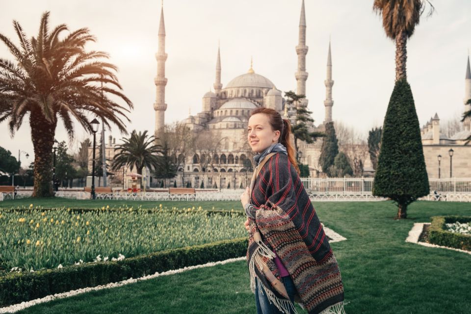 Istanbul: Private Photoshoot at Hagia Sophia&Blue Mosque - Meeting Location and Accessibility